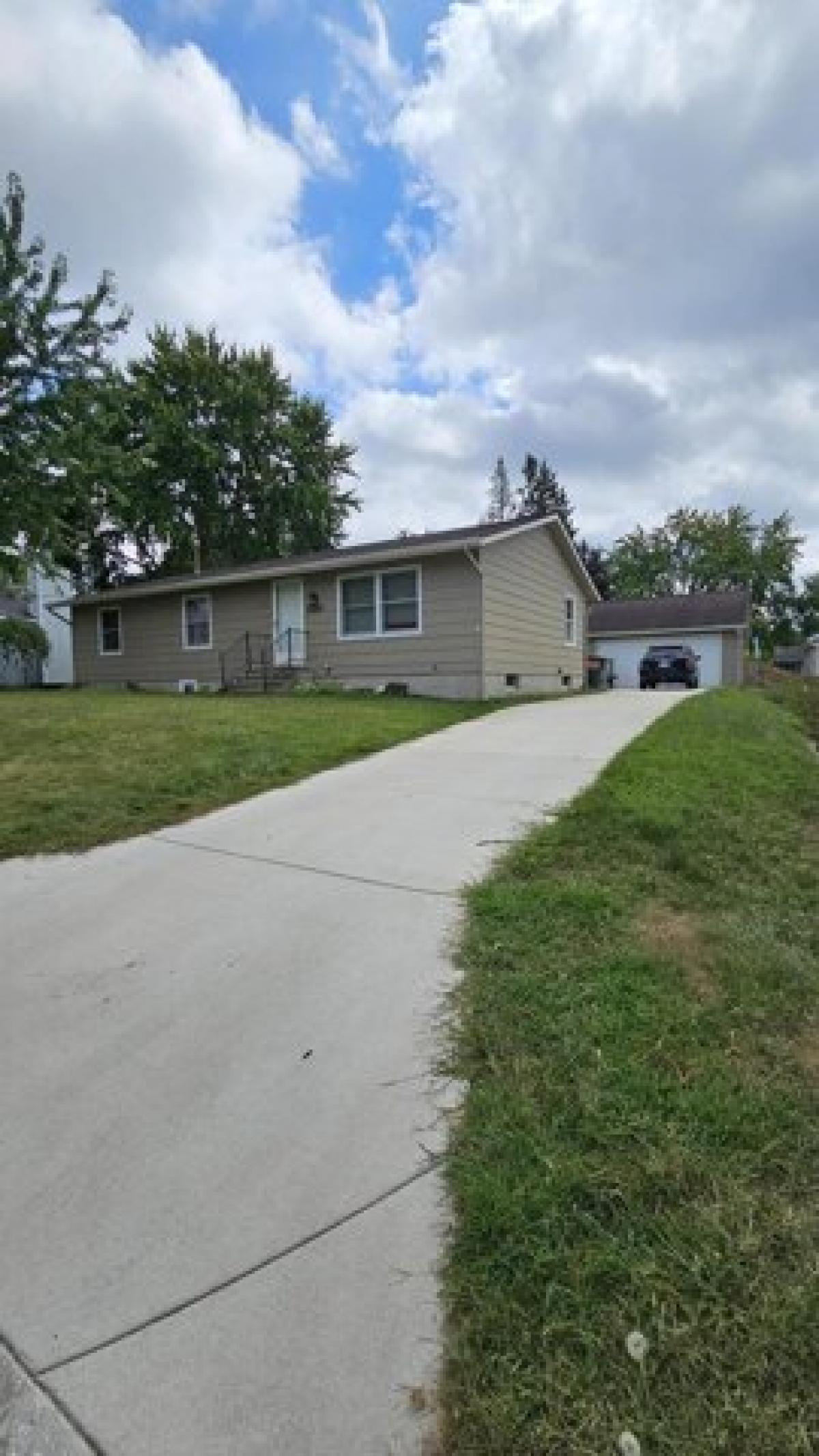 Picture of Home For Sale in Grandville, Michigan, United States