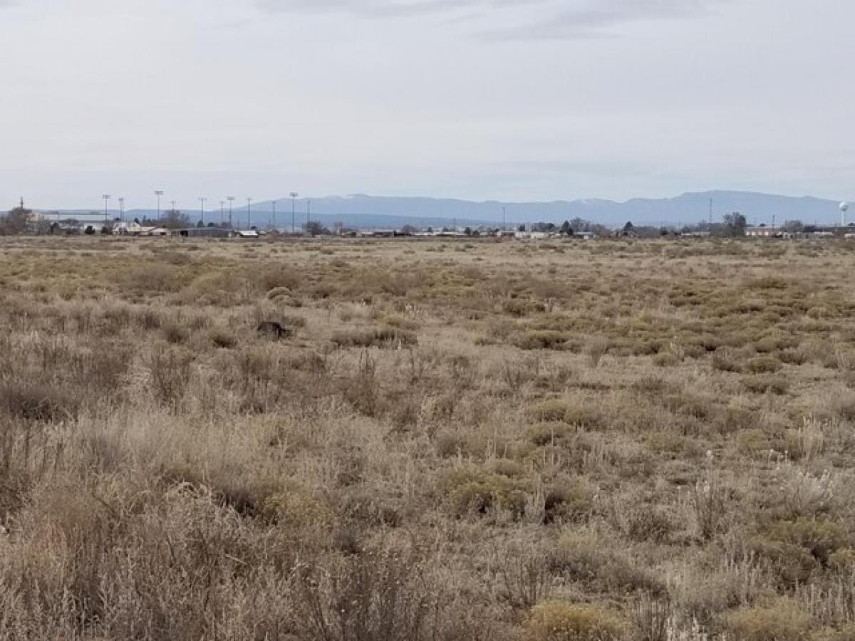 Picture of Residential Land For Sale in Moriarty, New Mexico, United States