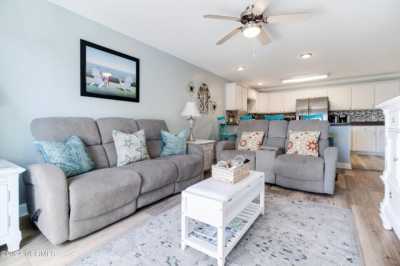 Home For Sale in Oak Island, North Carolina