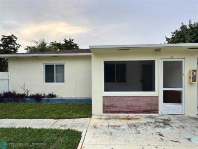 Apartment For Rent in Hollywood, Florida