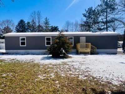 Home For Sale in Altoona, Wisconsin