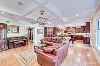 Home For Sale in Metuchen, New Jersey