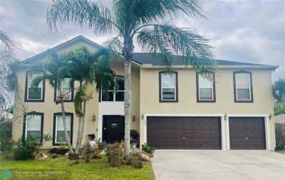 Home For Sale in Palm Bay, Florida