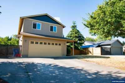 Home For Sale in Salem, Oregon