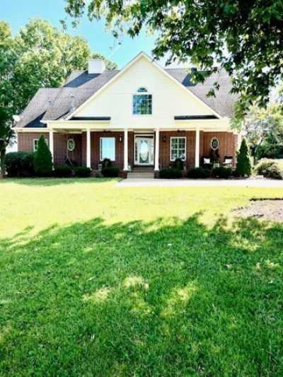 Home For Sale in Old Hickory, Tennessee