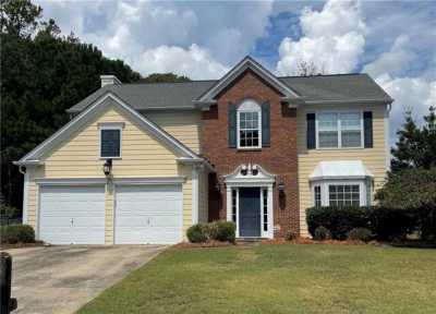 Home For Sale in Suwanee, Georgia