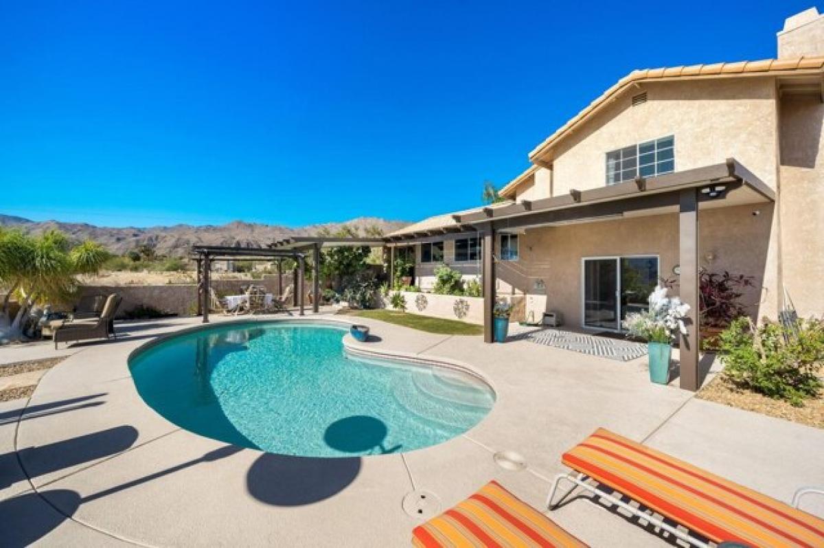 Picture of Home For Sale in Palm Desert, California, United States