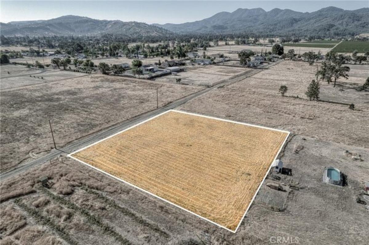 Picture of Residential Land For Sale in Middletown, California, United States