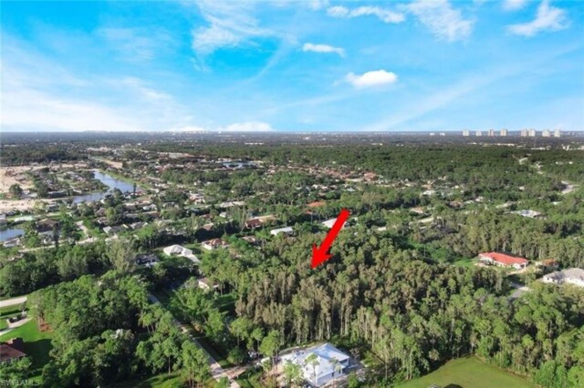 Picture of Residential Land For Sale in Bonita Springs, Florida, United States