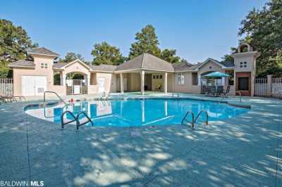 Home For Sale in Gulf Shores, Alabama