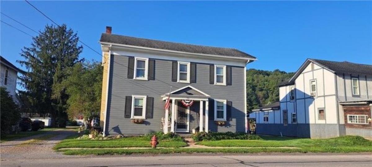 Picture of Home For Sale in Big Run, Pennsylvania, United States