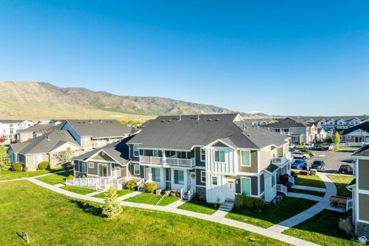 Picture of Home For Sale in Eagle Mountain, Utah, United States