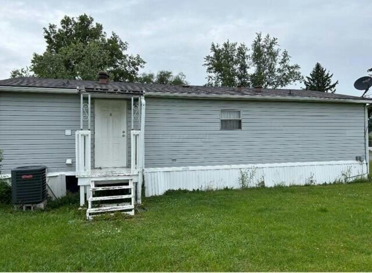 Picture of Home For Sale in West Jefferson, Ohio, United States