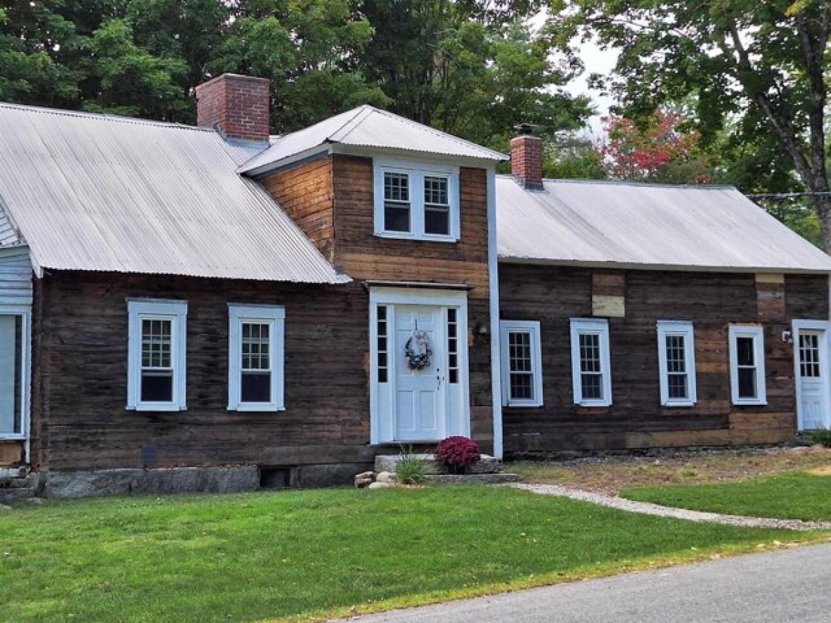 Picture of Home For Sale in Tamworth, New Hampshire, United States