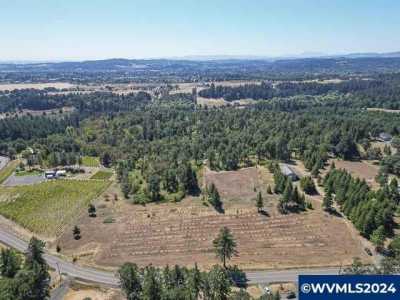 Residential Land For Sale in Dallas, Oregon