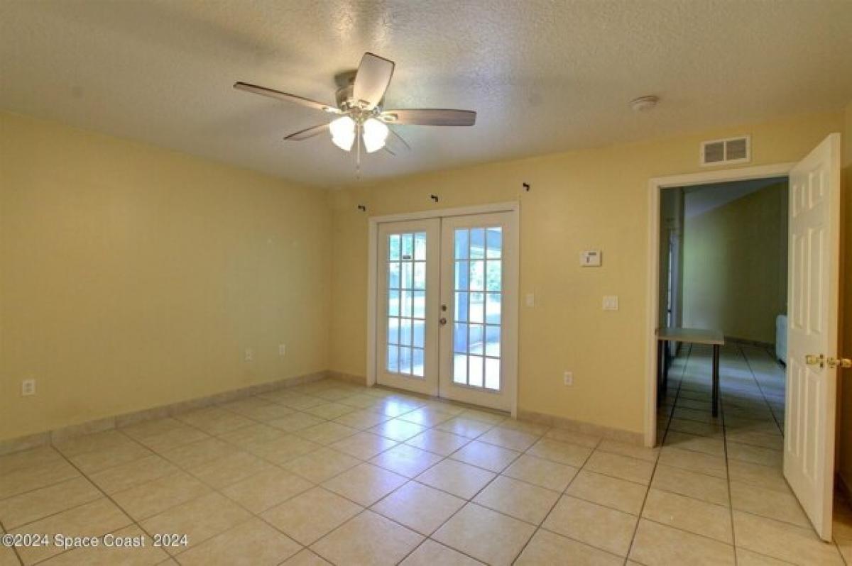 Picture of Home For Sale in Palm Bay, Florida, United States