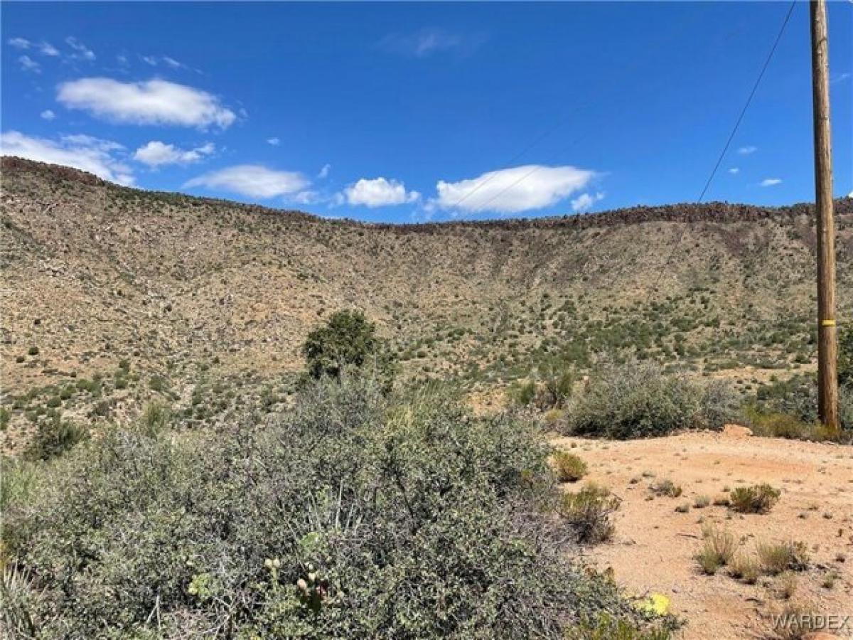 Picture of Residential Land For Sale in Kingman, Arizona, United States