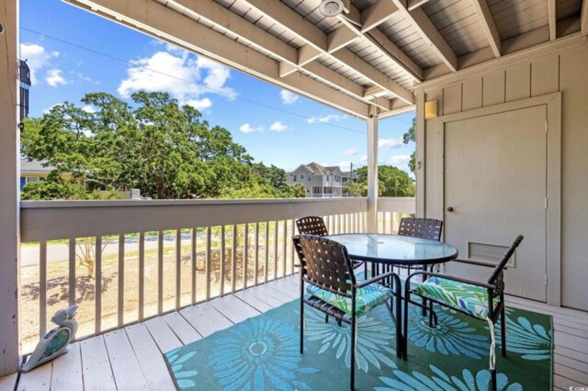 Picture of Home For Sale in Surfside Beach, South Carolina, United States