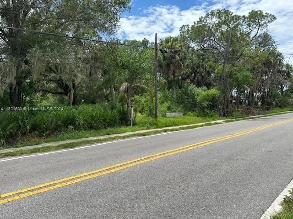 Picture of Residential Land For Sale in Tampa, Florida, United States