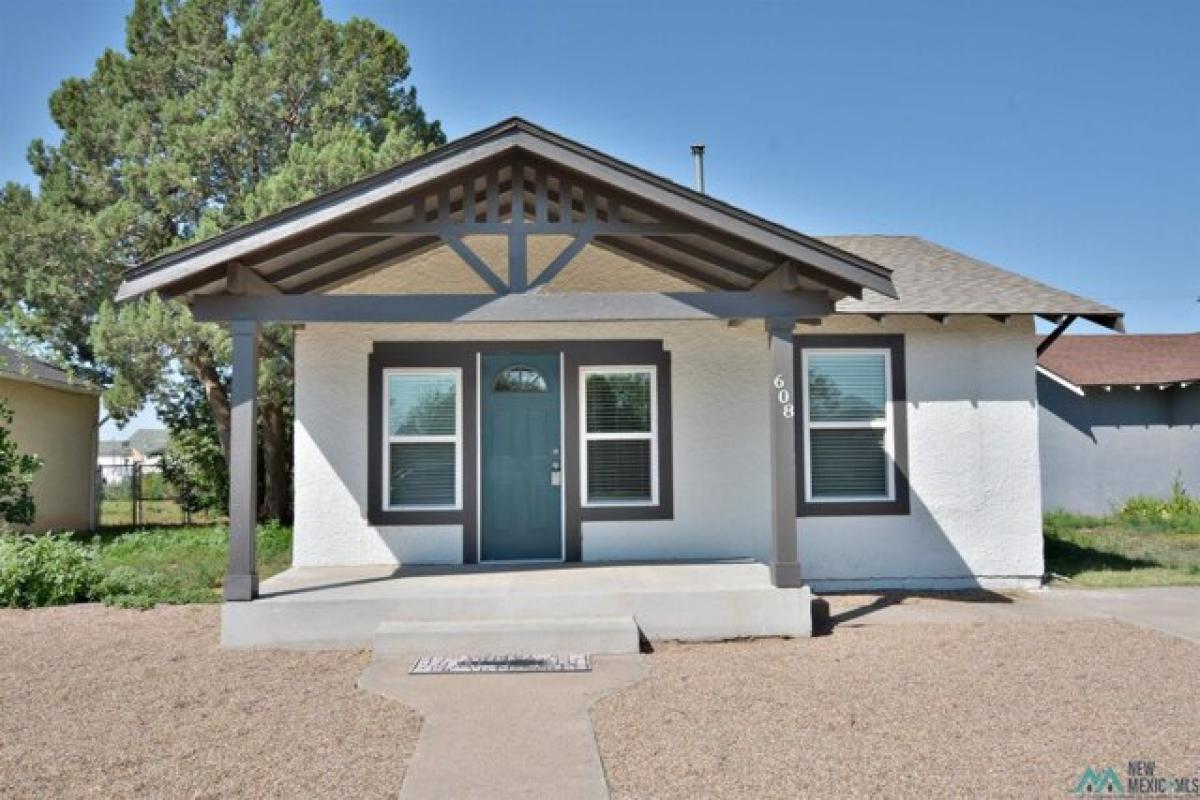 Picture of Home For Sale in Portales, New Mexico, United States