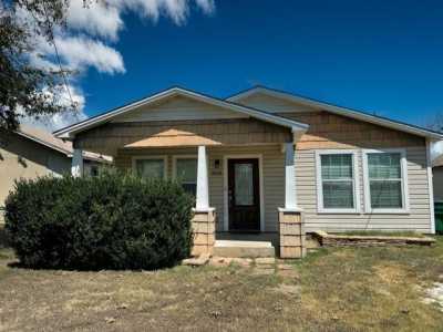 Home For Sale in Eddy, Texas