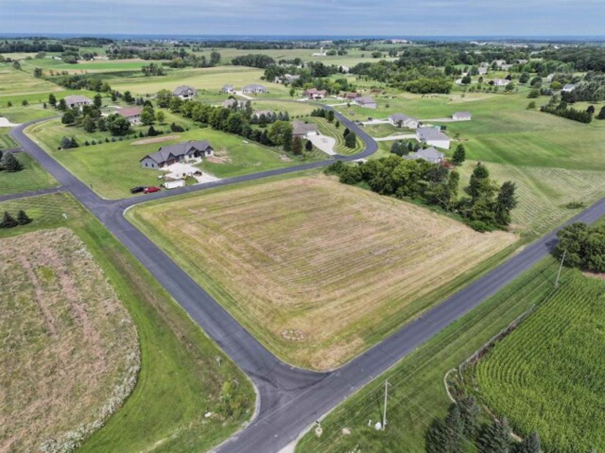 Picture of Residential Land For Sale in Fond du Lac, Wisconsin, United States