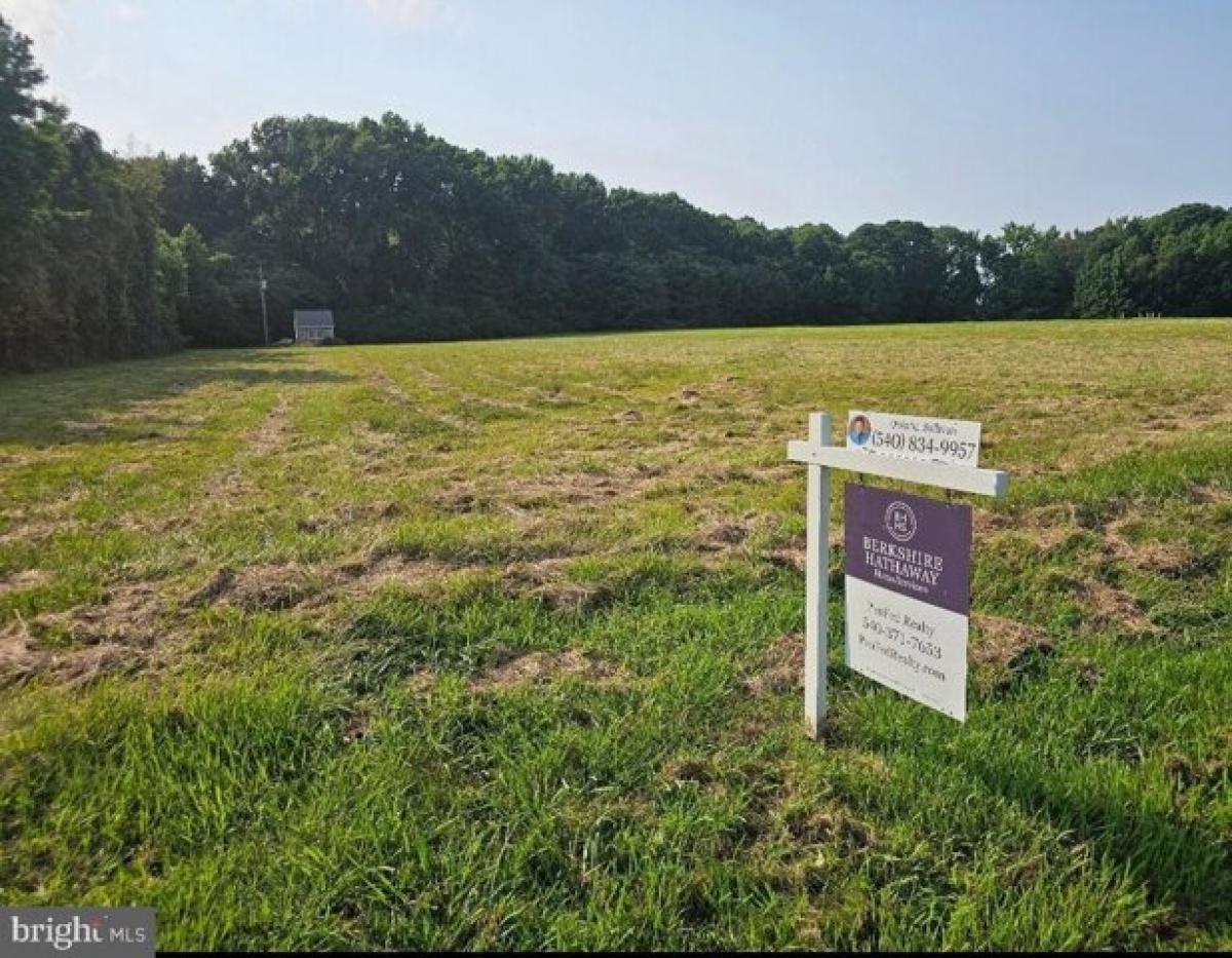 Picture of Residential Land For Sale in Heathsville, Virginia, United States