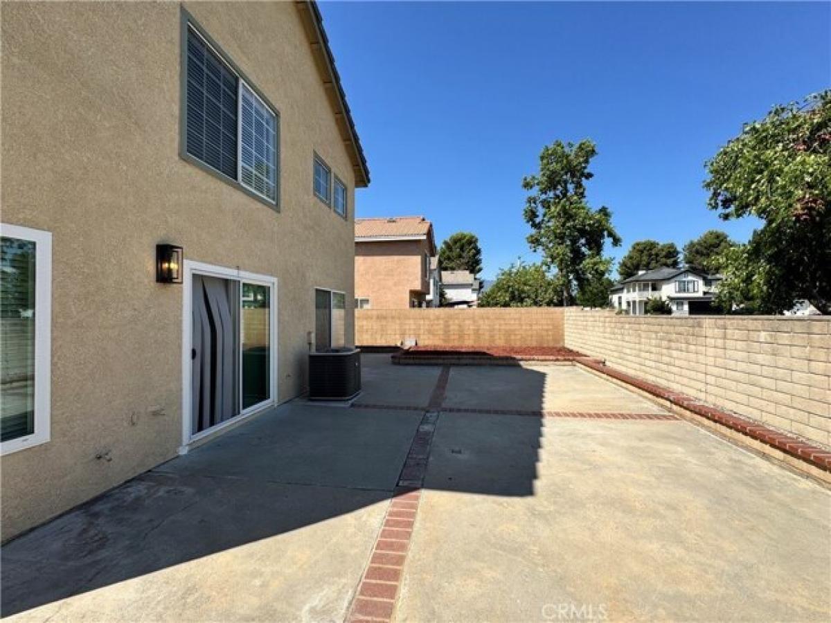 Picture of Home For Rent in Fontana, California, United States