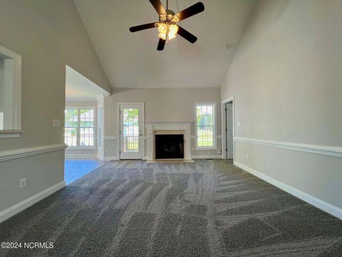 Picture of Home For Sale in Winterville, North Carolina, United States