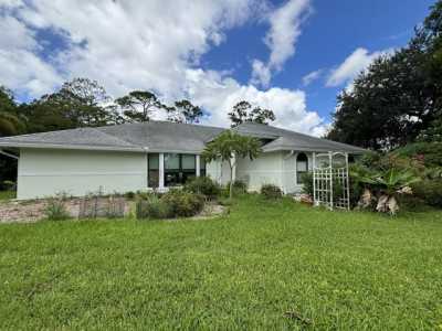 Home For Sale in Jupiter, Florida