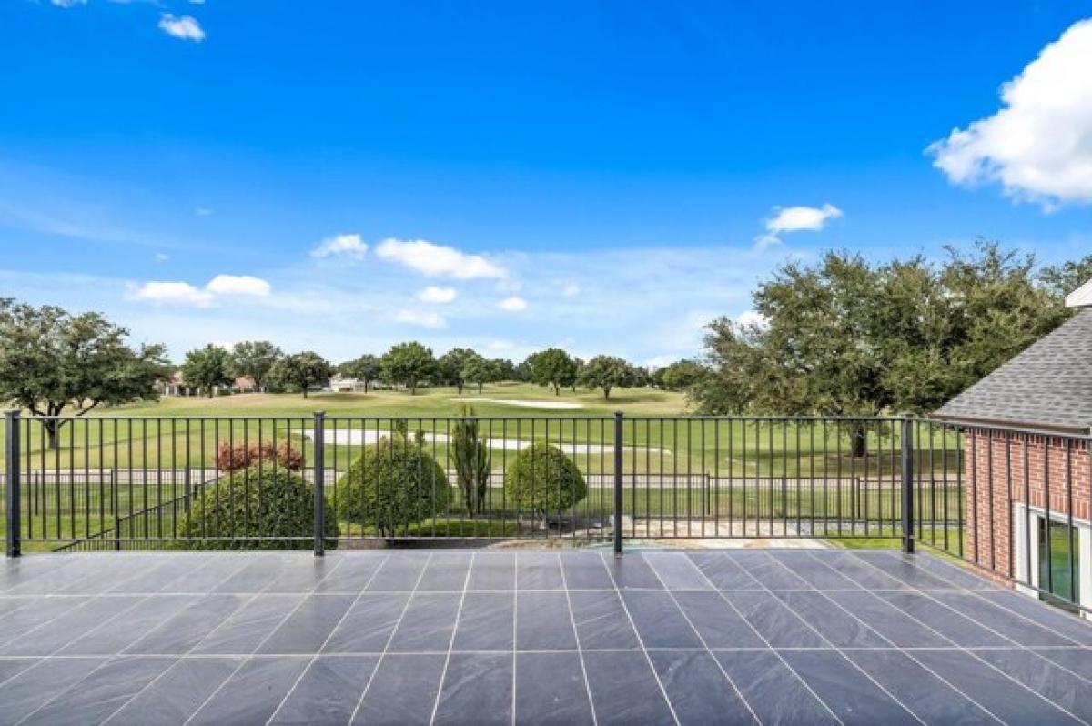 Picture of Home For Sale in Plano, Texas, United States