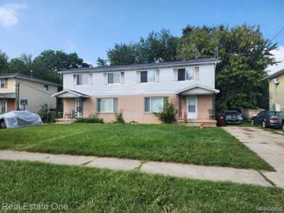 Home For Sale in Lansing, Michigan