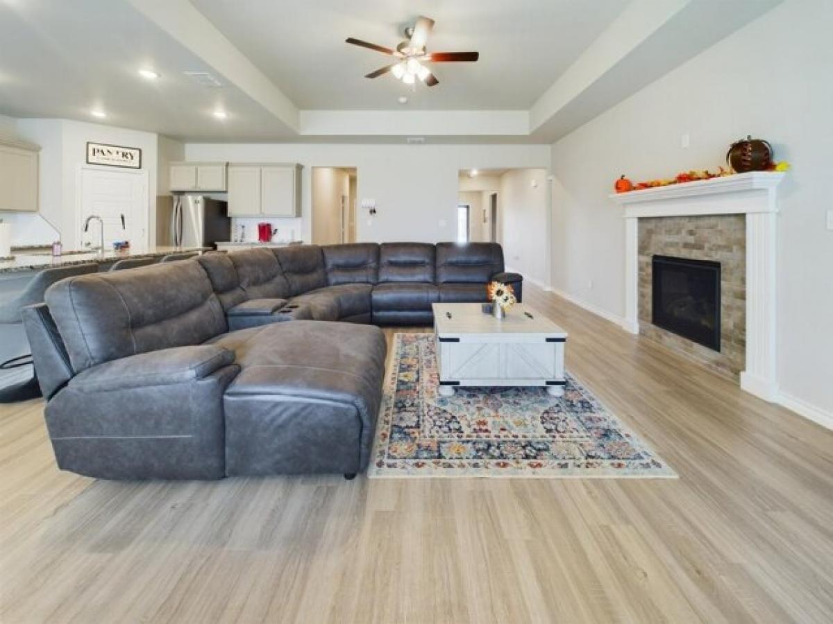 Picture of Home For Sale in Lubbock, Texas, United States