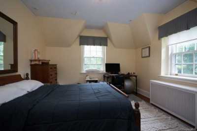 Home For Rent in Purchase, New York