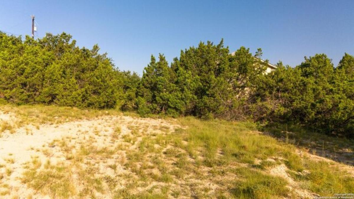 Picture of Residential Land For Sale in San Antonio, Texas, United States