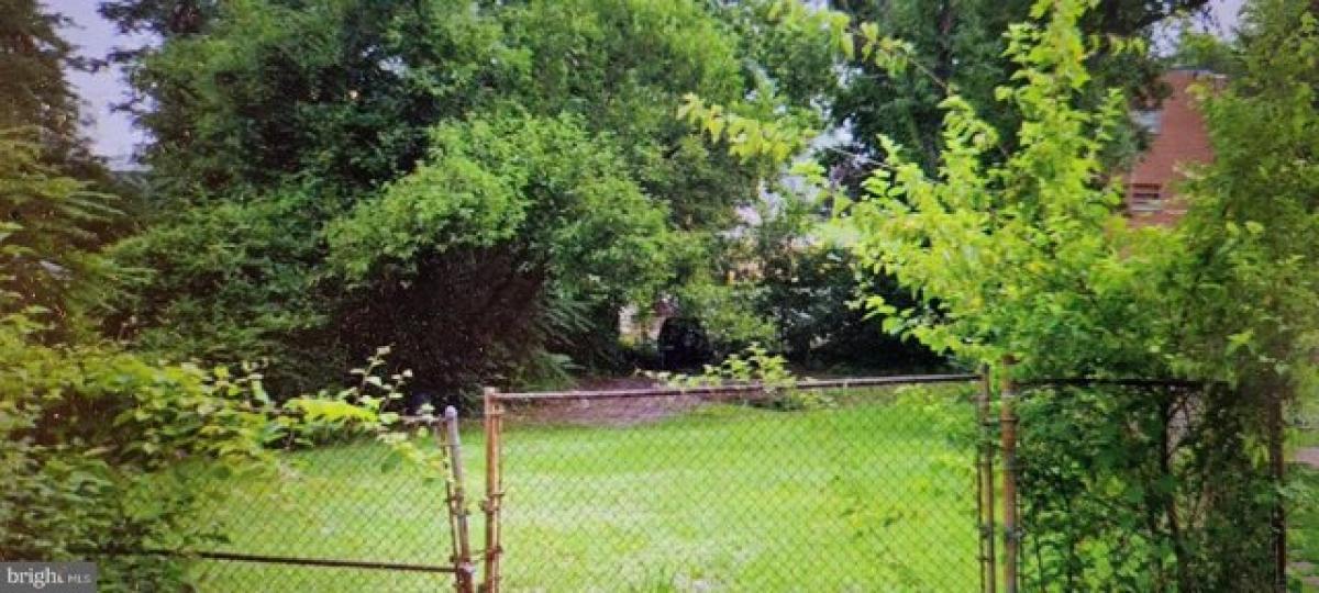 Picture of Residential Land For Sale in Hyattsville, Maryland, United States