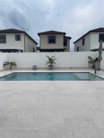 Home For Sale in Hialeah, Florida