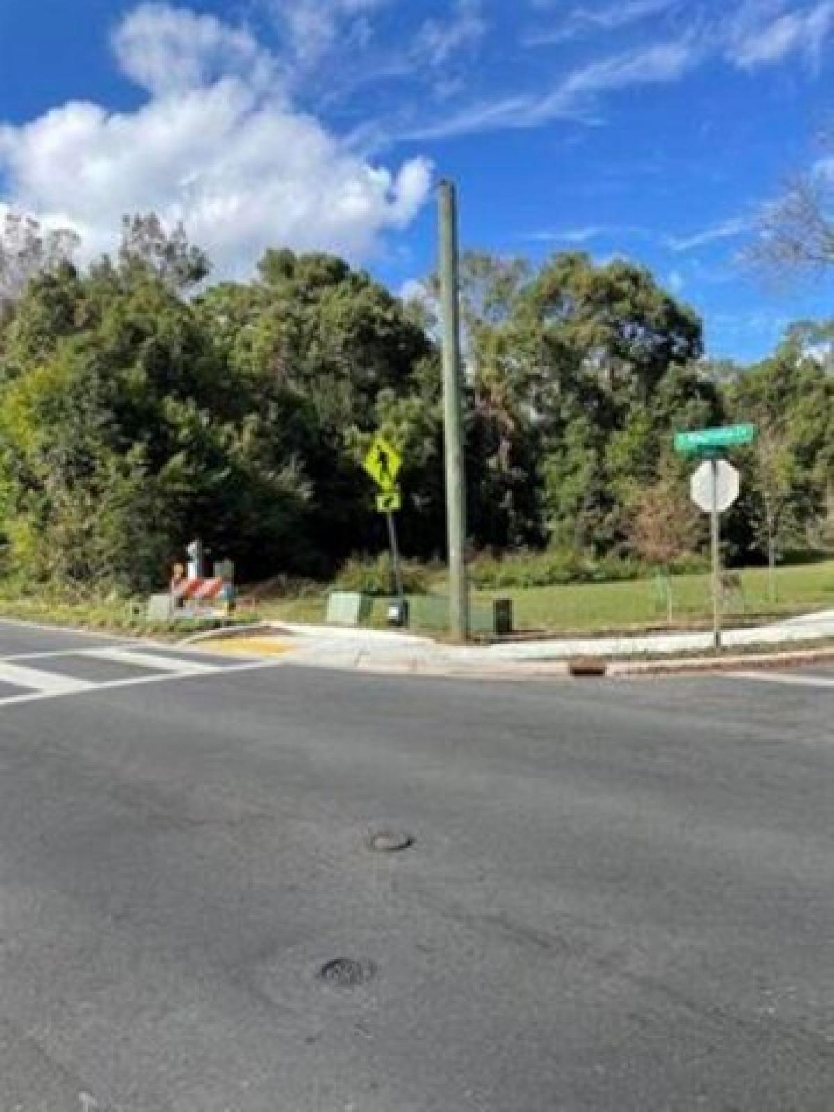 Picture of Residential Land For Sale in Tallahassee, Florida, United States