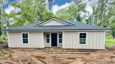 Home For Sale in Callahan, Florida