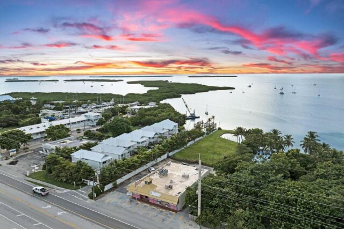 Picture of Residential Land For Sale in Islamorada, Florida, United States