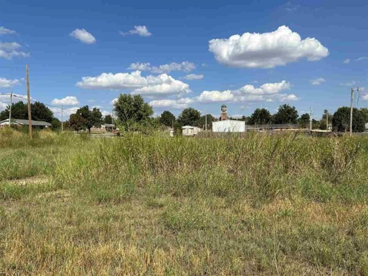 Picture of Residential Land For Sale in Sterling, Oklahoma, United States