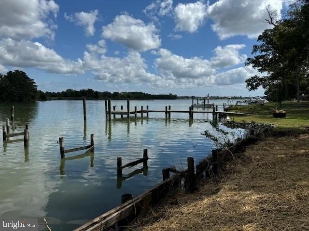 Picture of Home For Sale in Leonardtown, Maryland, United States