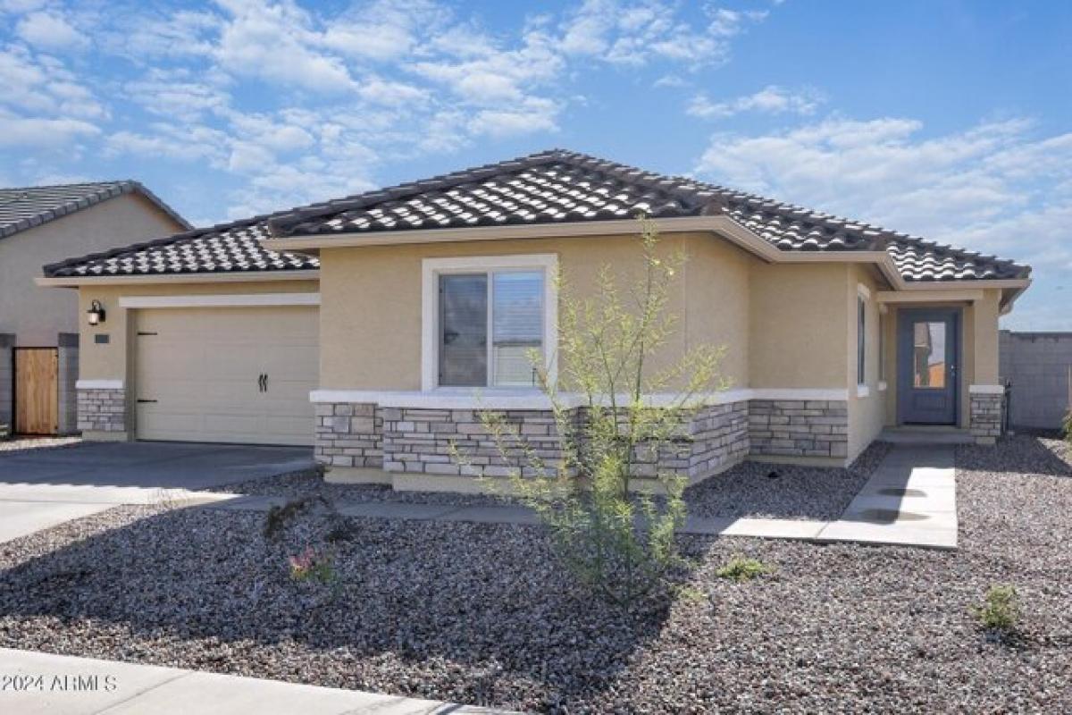 Picture of Home For Sale in Casa Grande, Arizona, United States