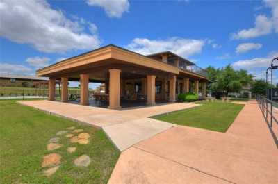 Home For Rent in Spicewood, Texas