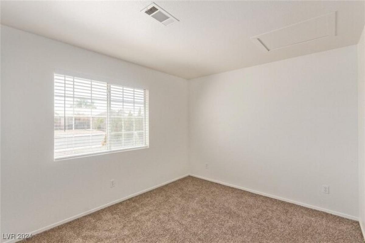 Picture of Home For Sale in North Las Vegas, Nevada, United States