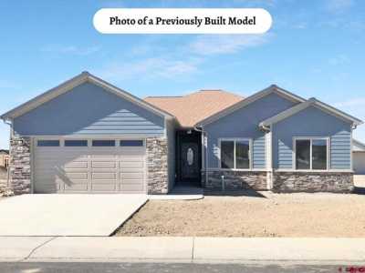 Home For Sale in Montrose, Colorado