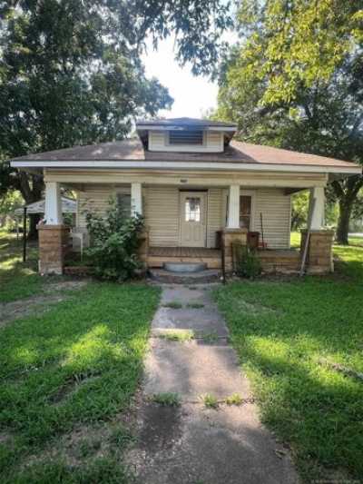 Home For Sale in Cleveland, Oklahoma