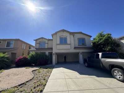 Home For Sale in Surprise, Arizona