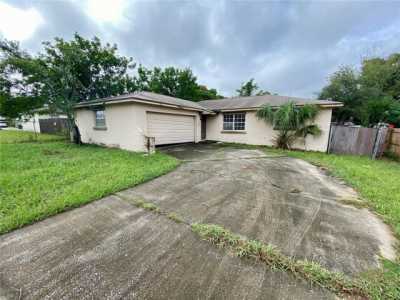 Home For Sale in Brandon, Florida