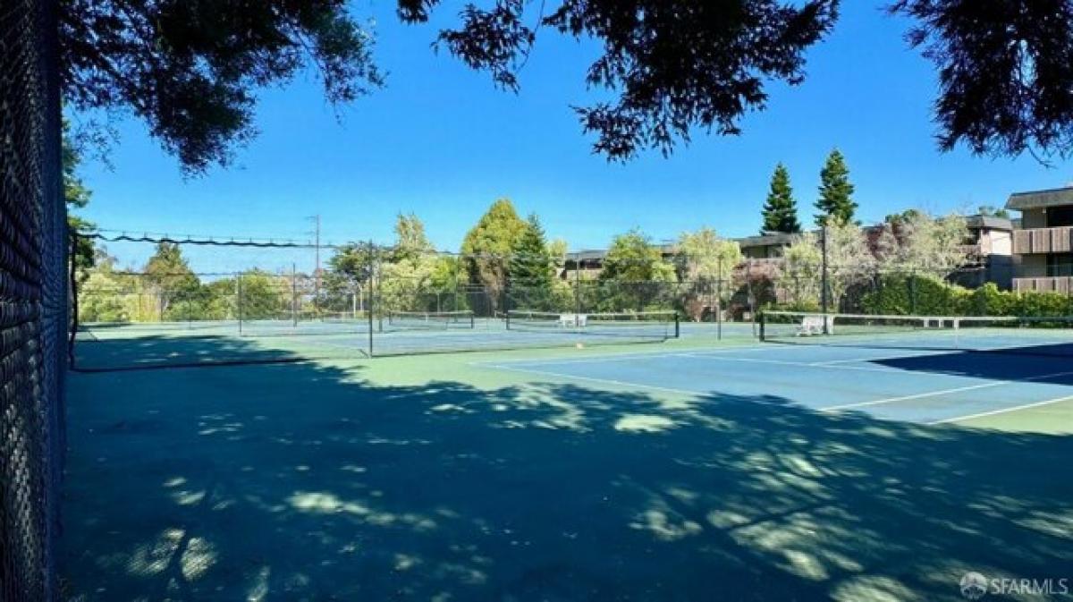 Picture of Home For Sale in San Bruno, California, United States